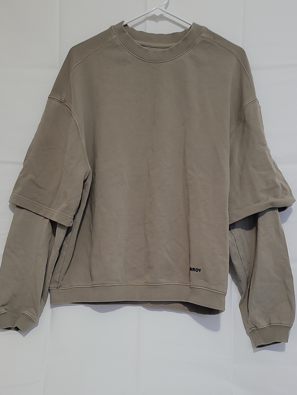 Venroy Men's Crewneck Sweatshirt in Taupe